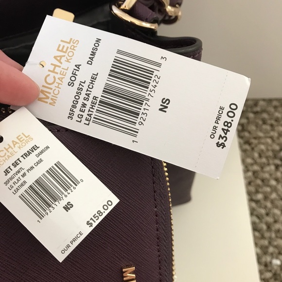 🌹🌸🚫OUTSTOCK🚫mk satchel set/wallet & crossbody - Picture 6 of 8